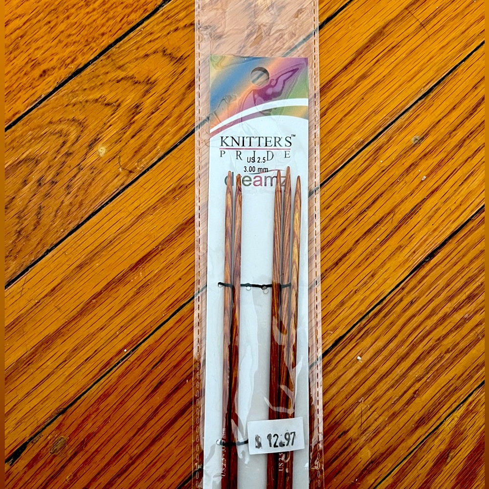 Brand new DPN knitting needles US2.5 3mm